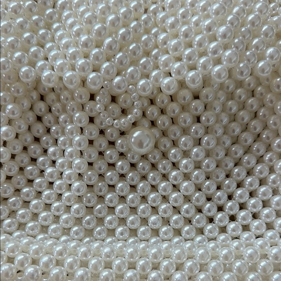 Pearl Beaded Handbag - Picture 2 of 3